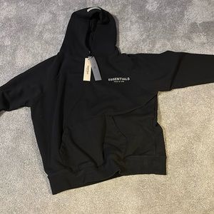 Essentials fear of god hoodie men's size small NWT